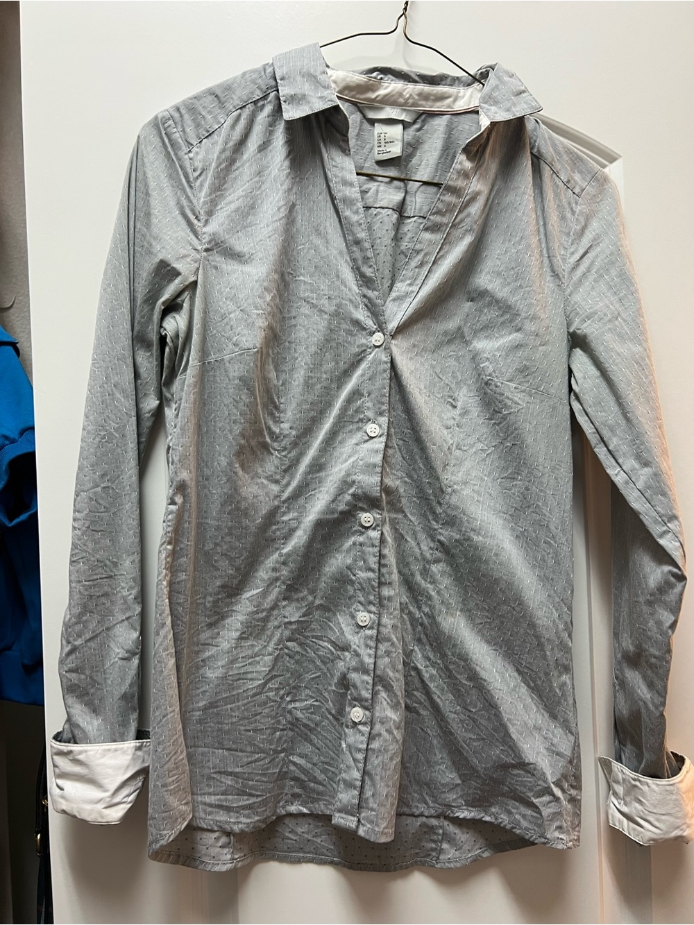 H&M Light Gray Shirt with White Collar